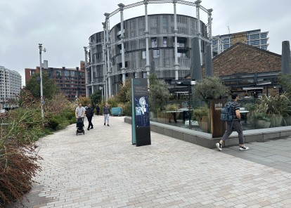 Kings+Cross++Garth+Falconer+3